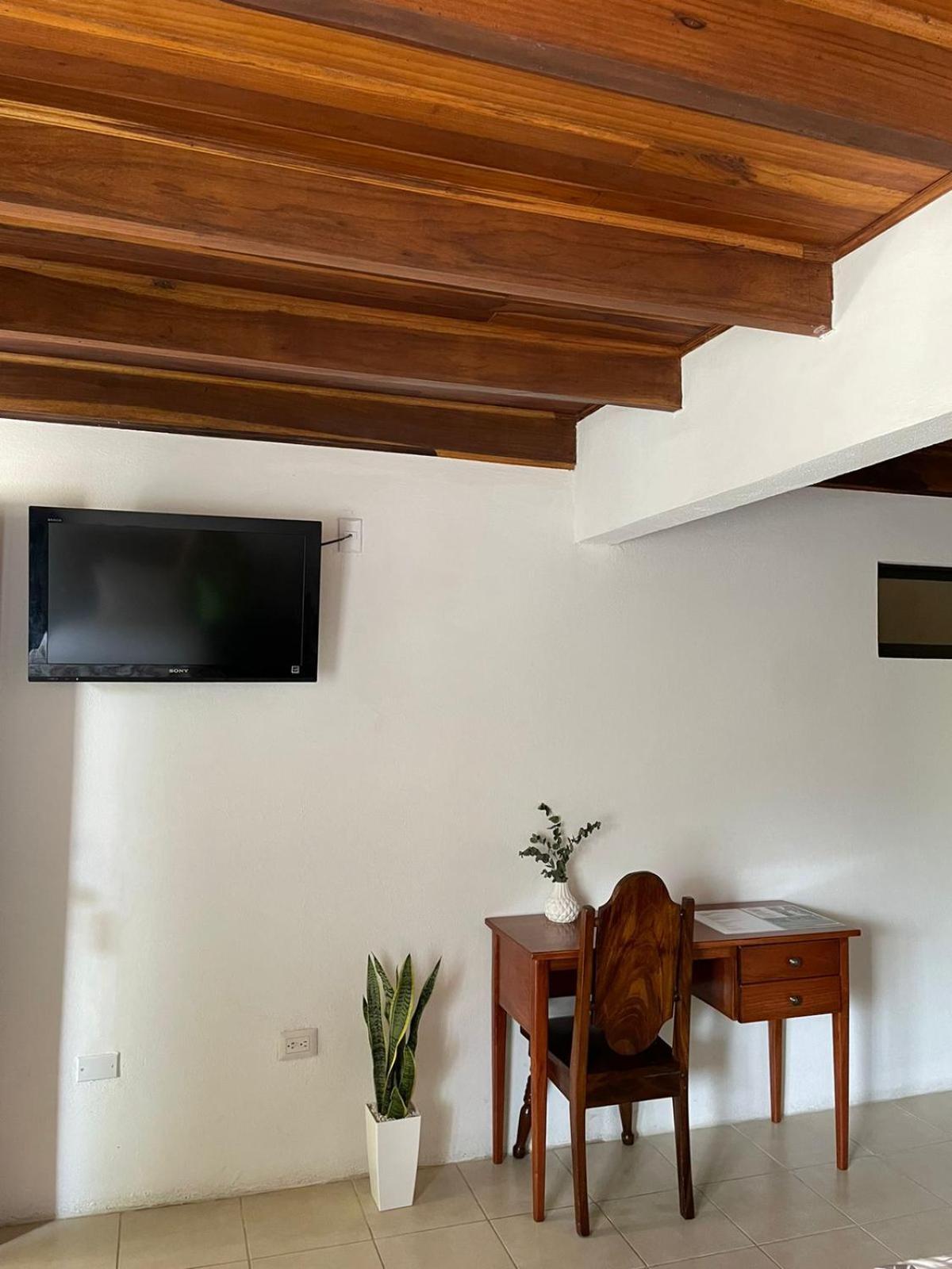 Hotel Javy Liberia Eksteriør bilde