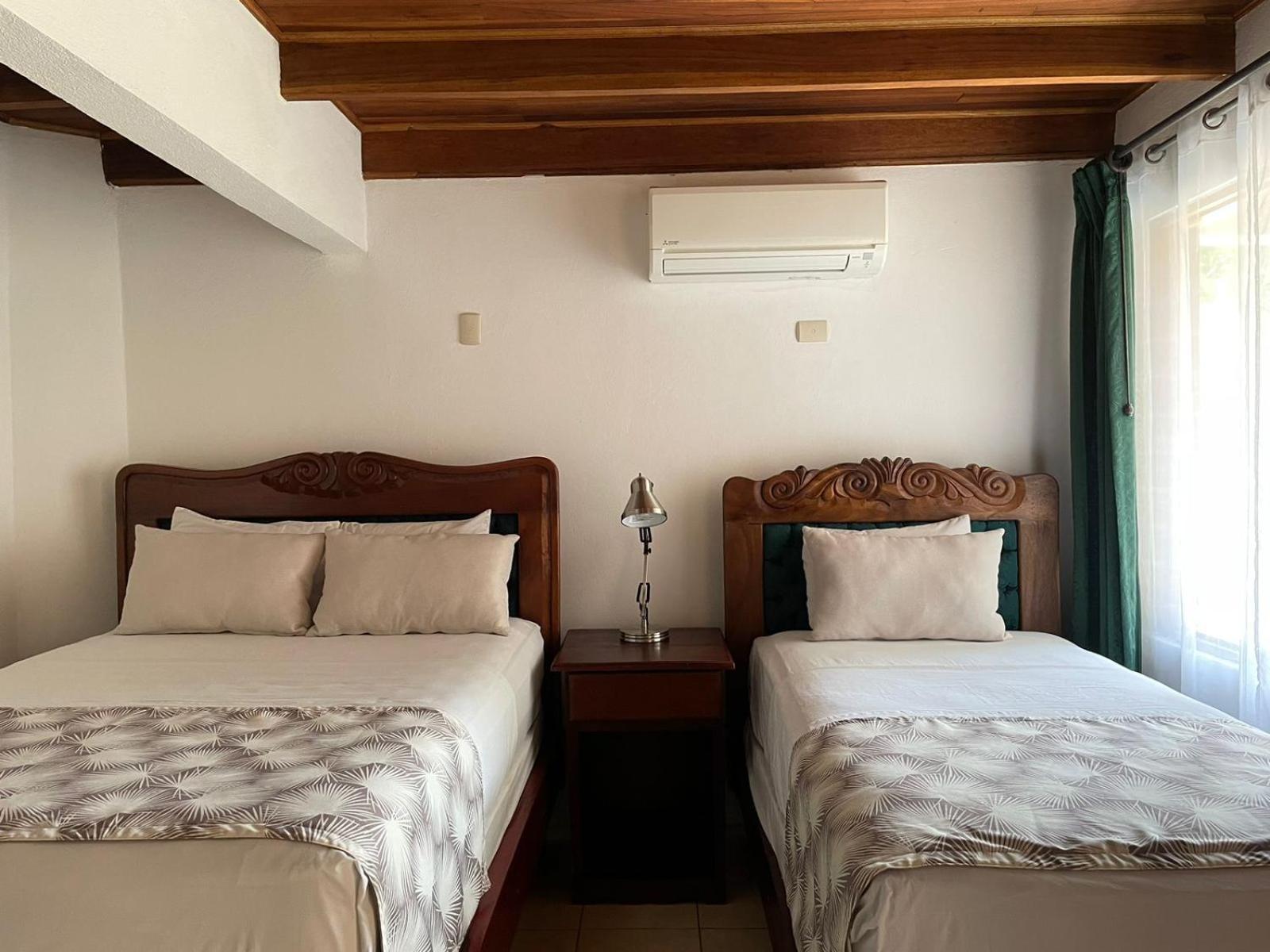 Hotel Javy Liberia Eksteriør bilde